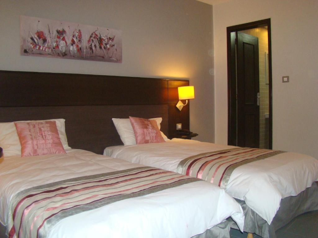 Hotel & Restaurant Farid Dakar Room photo